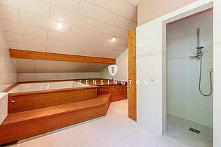 **Badezimmer Haupthaus_KBR_510